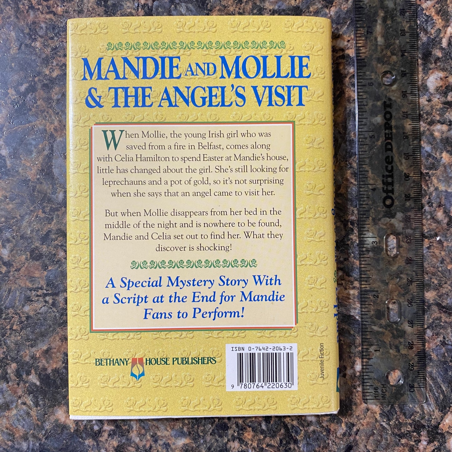 Mandie and Mollie & the Angel's Visit