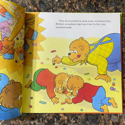 The Berenstain Bears Treat Others Kindly