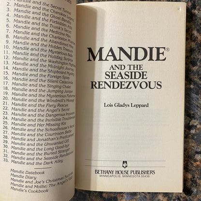 Mandie and the Seaside Rendezvous