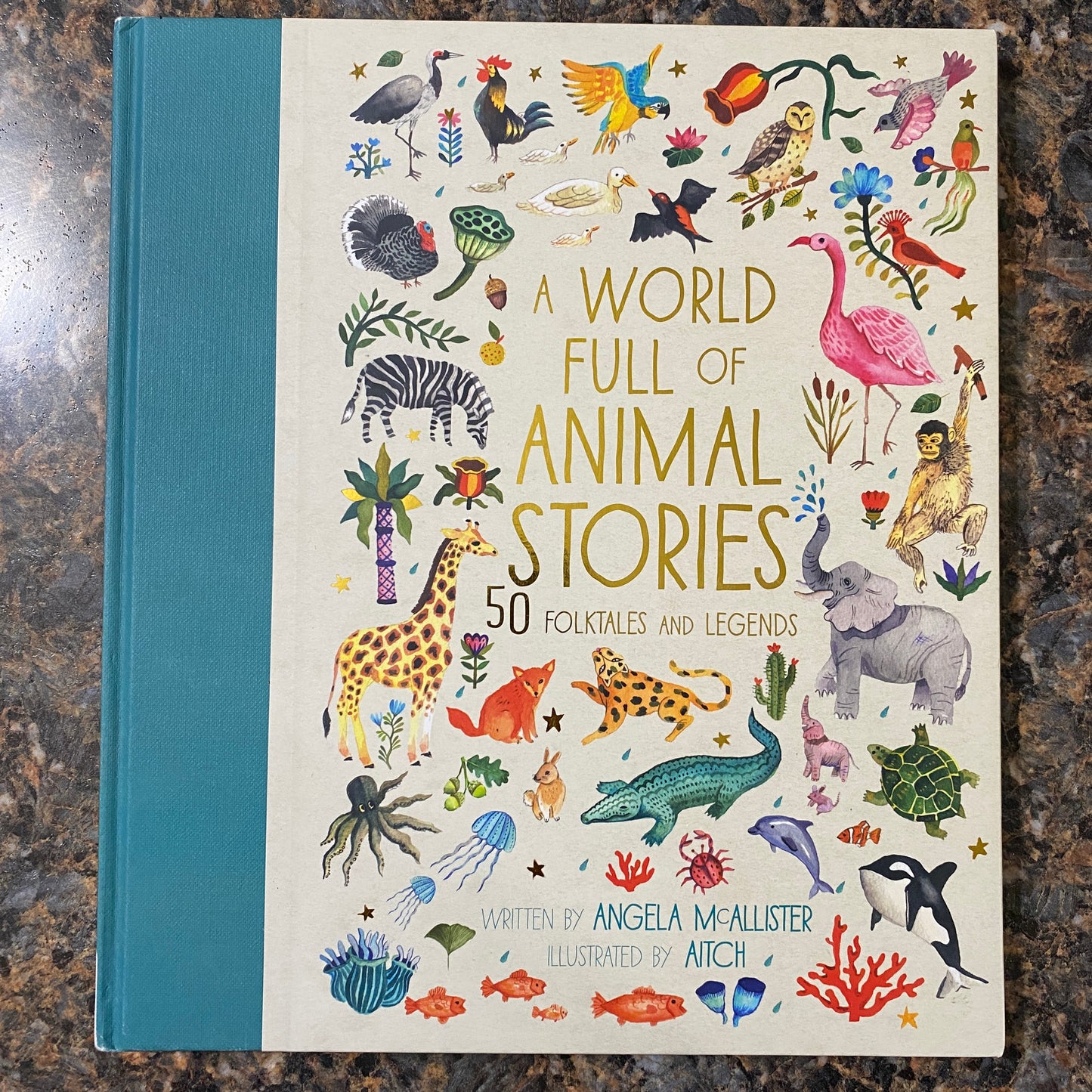 A World Full of Animal Stories - 50 Folktales and Legends